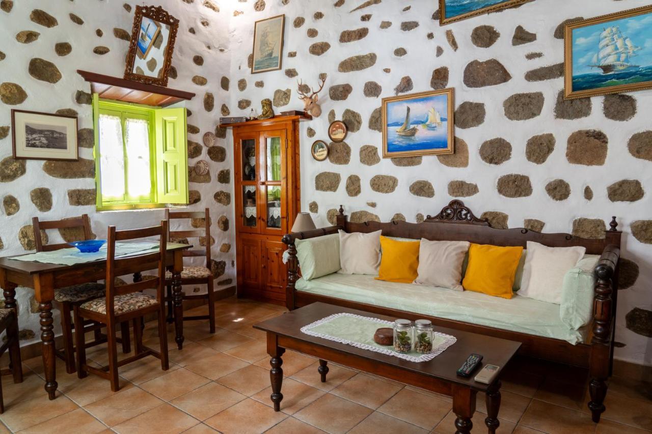 Vintage White House Patmos Apartamento Exterior foto